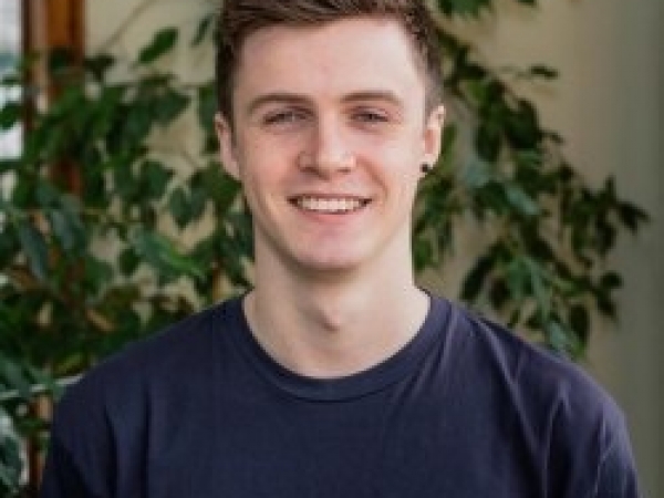 Jüri Üyesi #8